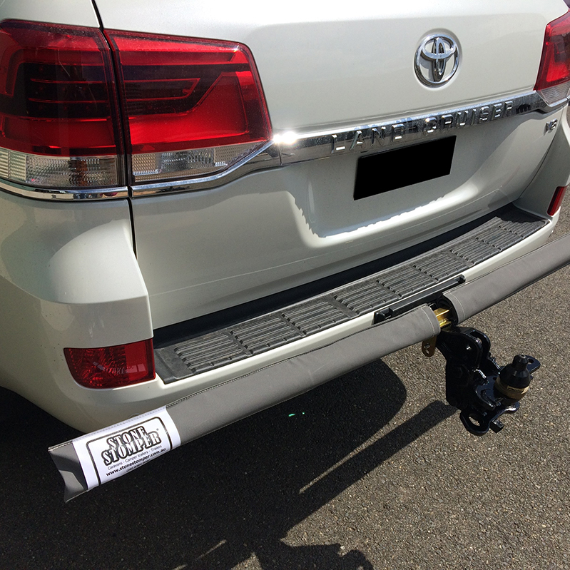 Rear end of a 4WD displaying the Stone Stomper Stoneguard bar sleeve